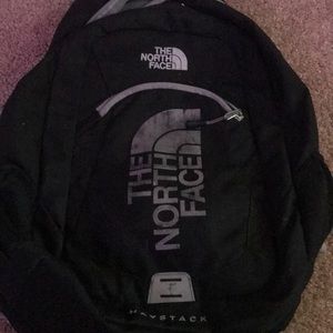 I’m selling a North Face backpack